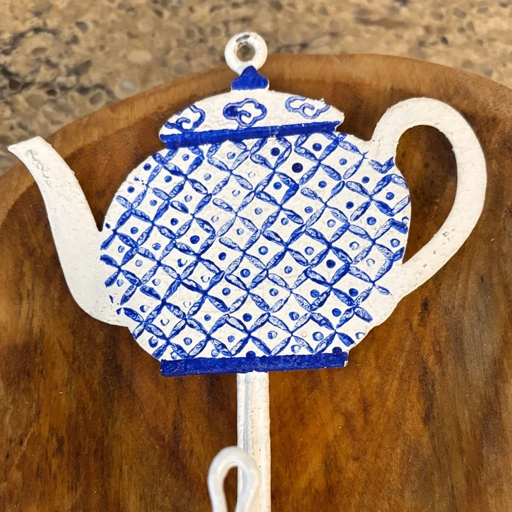Blue and White Teapot/ Coffeepot  Decorative Metal Kitchen Wall Hooks